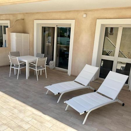 Appartamento Incantevole Con Piscina Palau Eksteriør billede